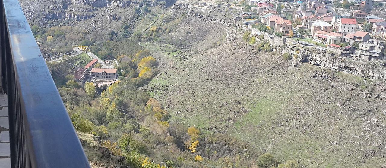 Ossanna Hotel Erivan Dış mekan fotoğraf